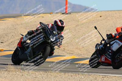 media/Oct-21-2024-Moto Forza (Mon) [[0d67646773]]/B Group/Session 4 (Turn 12)/